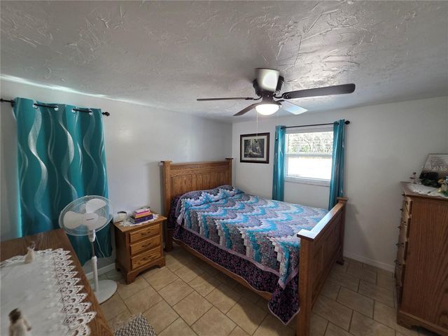 1453 HONORE AVENUE, Sarasota, FL 34232