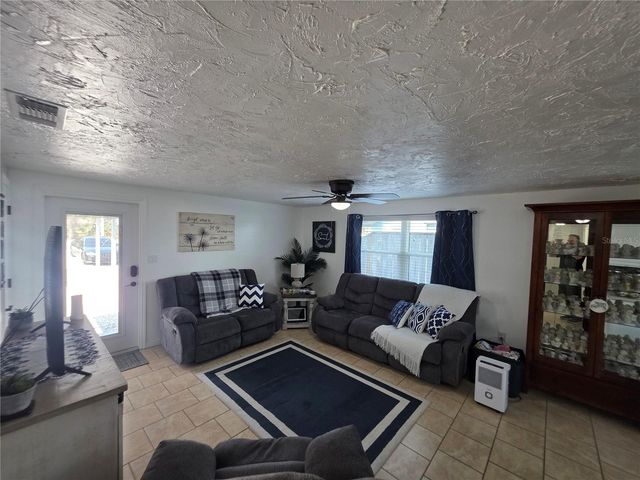 1453 HONORE AVENUE, Sarasota, FL 34232