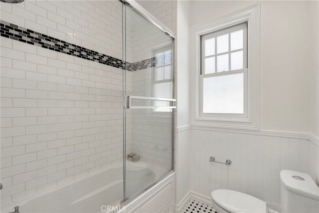 11610 Chiquita Street, Studio City, CA 91604