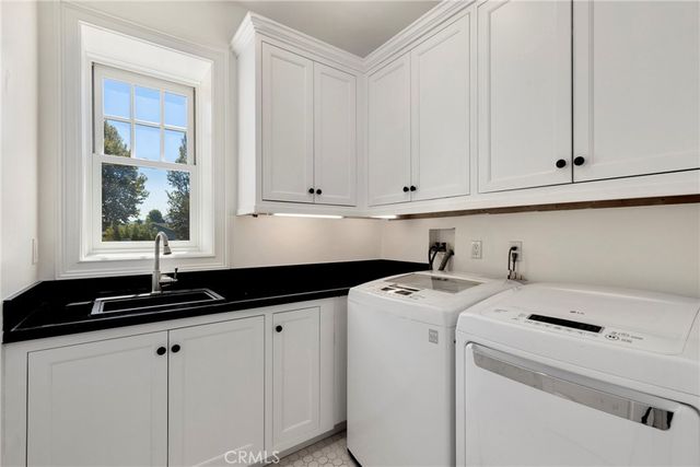 11610 Chiquita Street, Studio City, CA 91604
