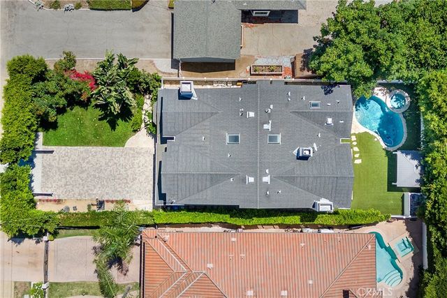 11610 Chiquita Street, Studio City, CA 91604