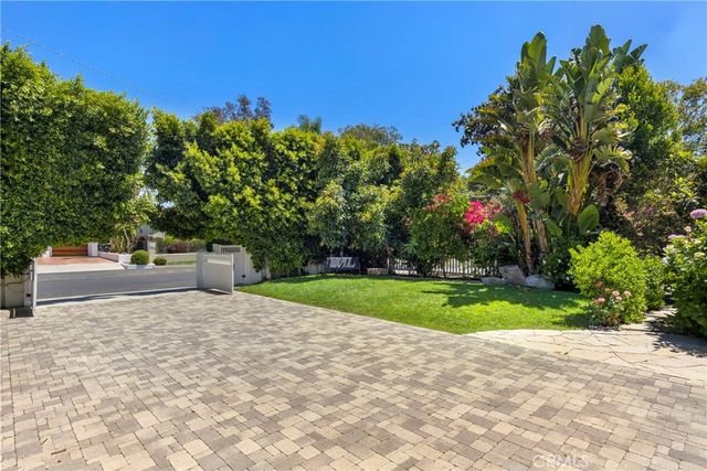 11610 Chiquita Street, Studio City, CA 91604