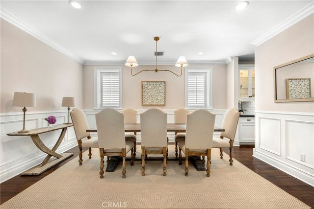 11610 Chiquita Street, Studio City, CA 91604