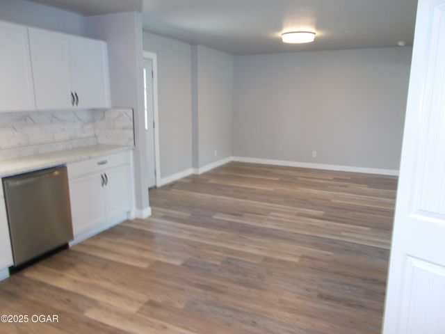 2705 S Michigan Avenue, Joplin, MO 64804
