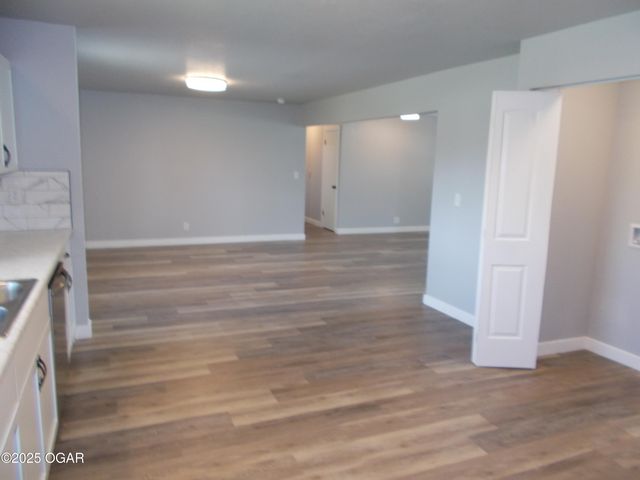 2705 S Michigan Avenue, Joplin, MO 64804