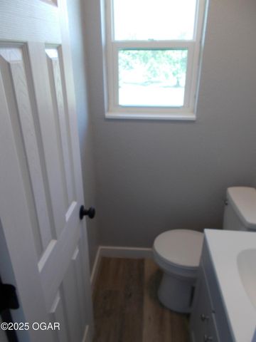 2705 S Michigan Avenue, Joplin, MO 64804