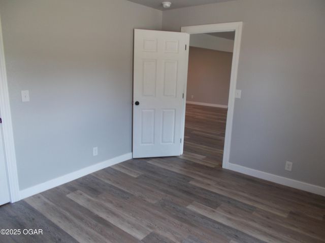2705 S Michigan Avenue, Joplin, MO 64804