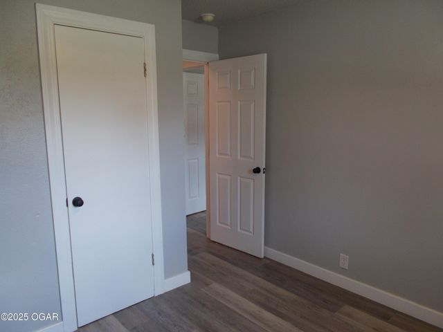 2705 S Michigan Avenue, Joplin, MO 64804