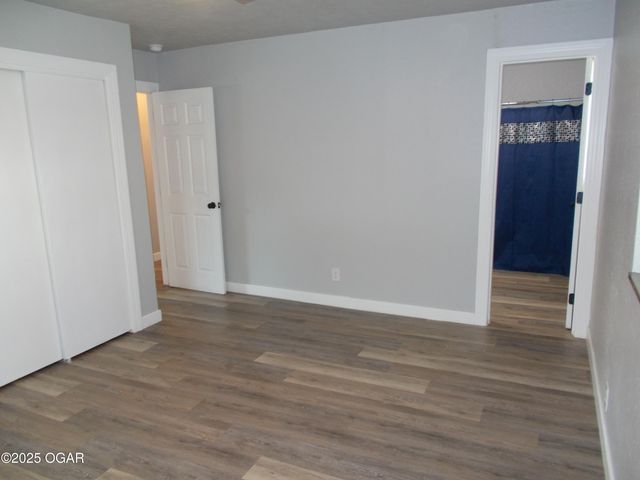 2705 S Michigan Avenue, Joplin, MO 64804