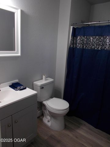 2705 S Michigan Avenue, Joplin, MO 64804