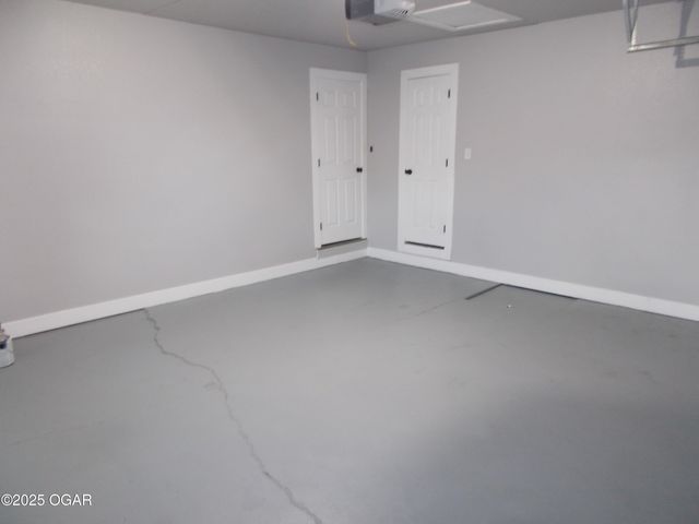 2705 S Michigan Avenue, Joplin, MO 64804