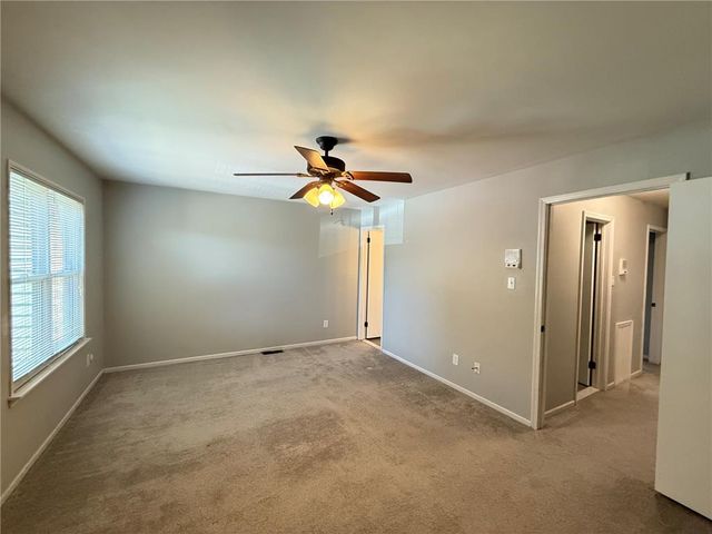 1717 Redwood Court, Allentown City, PA 18104
