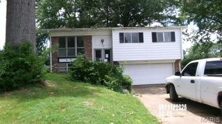 112 Philecia Drive, Swansea, IL 62226