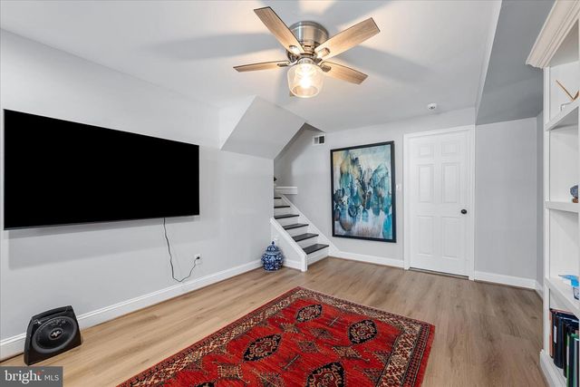 5211 INVERCHAPEL RD, Springfield, VA 22151