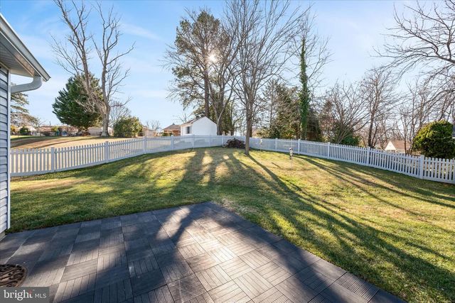 5211 INVERCHAPEL RD, Springfield, VA 22151