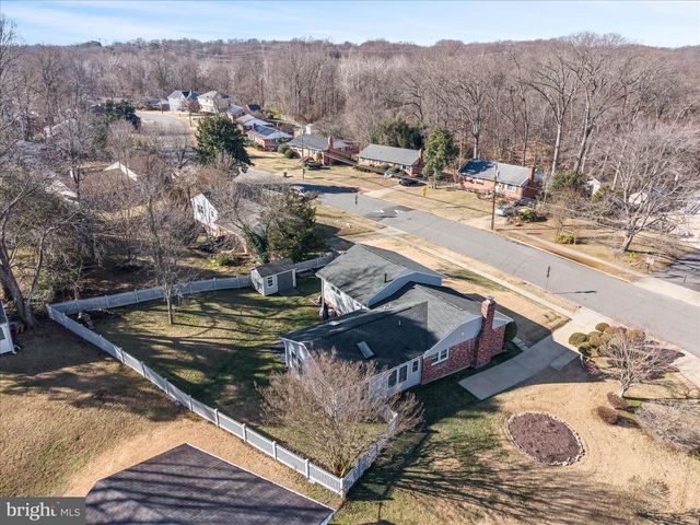 5211 INVERCHAPEL RD, Springfield, VA 22151