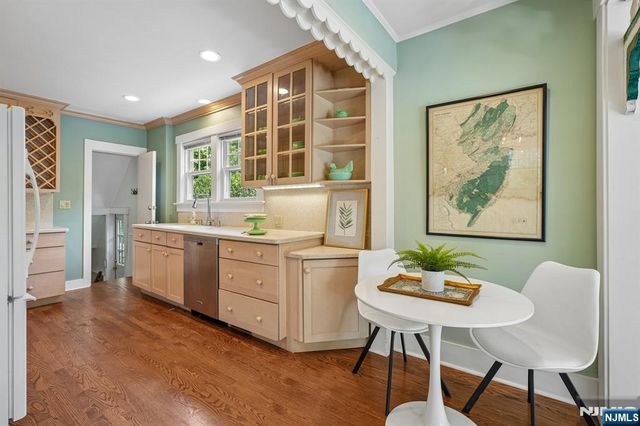104 Wildwood Avenue, Montclair, NJ 07043