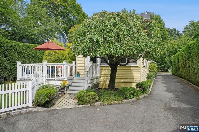 104 Wildwood Avenue, Montclair, NJ 07043