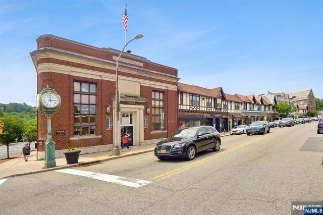 104 Wildwood Avenue, Montclair, NJ 07043
