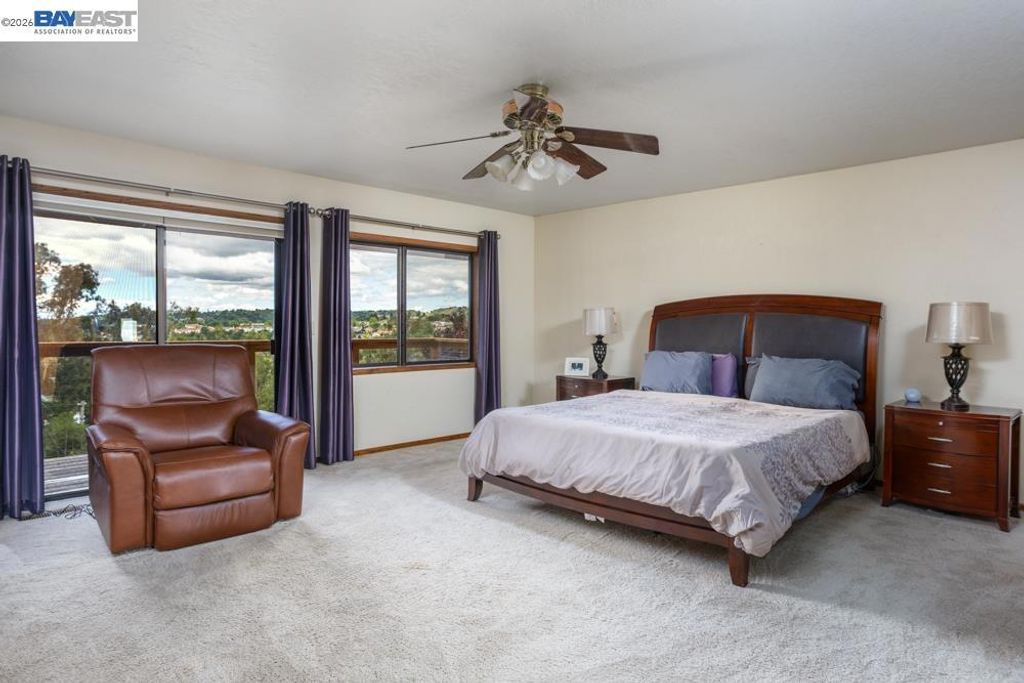 Image 19 of property listing at 6727 Sunnyslope Ave, Castro Valley, CA 94552