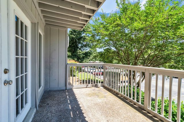 21 Vaughns Gap Rd Apt 88F, Nashville, TN 37205