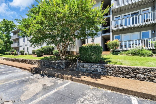 21 Vaughns Gap Rd Apt 88F, Nashville, TN 37205