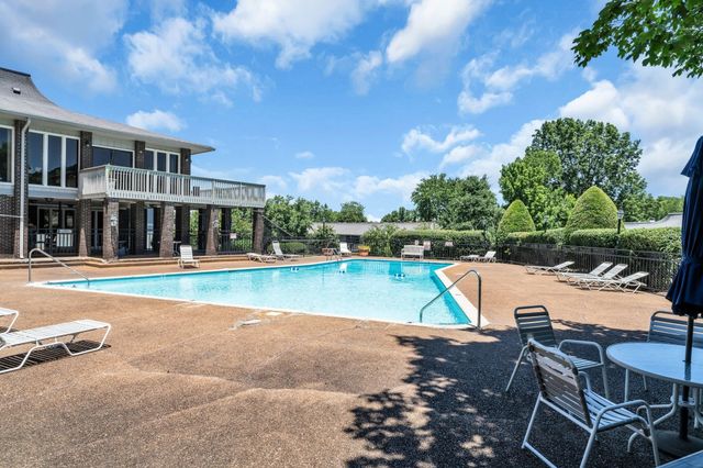 21 Vaughns Gap Rd Apt 88F, Nashville, TN 37205