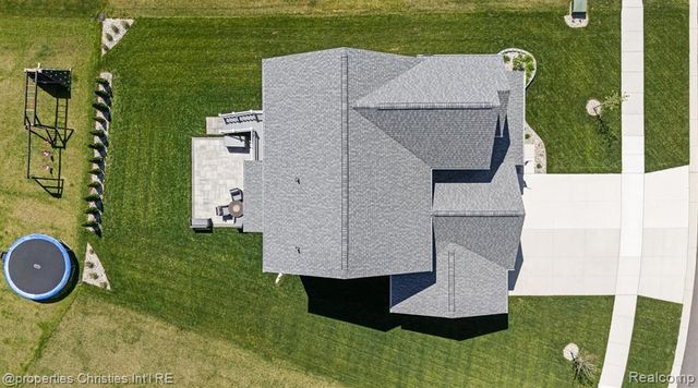 2721 Maize Loop, Saline, MI 48176