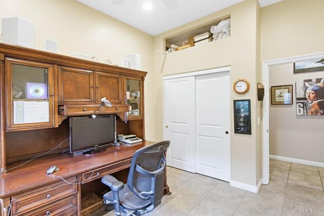 10044 Silver Creek Ln, El Cajon, CA 92021