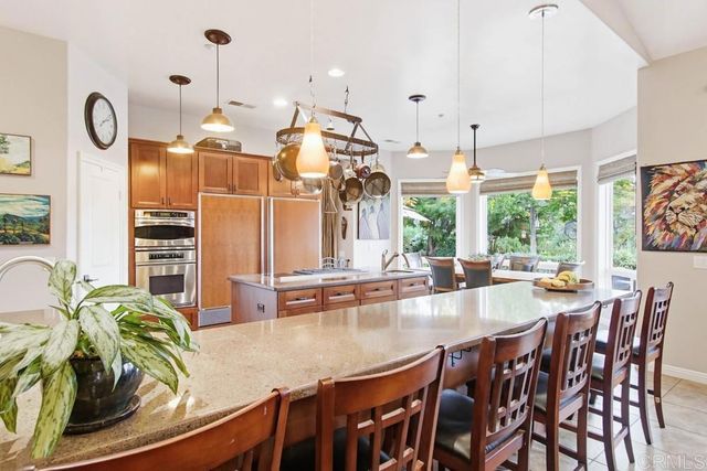 10044 Silver Creek Ln, El Cajon, CA 92021