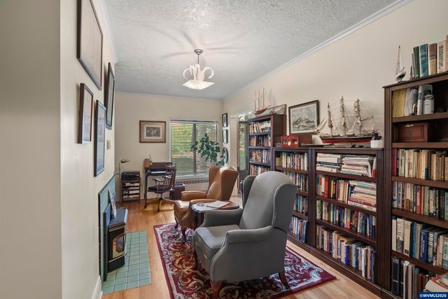 650 Liberty St SE, Salem, OR 97301