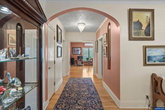 650 Liberty St SE, Salem, OR 97301