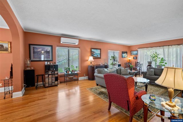 650 Liberty St SE, Salem, OR 97301