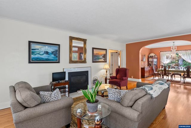 650 Liberty St SE, Salem, OR 97301