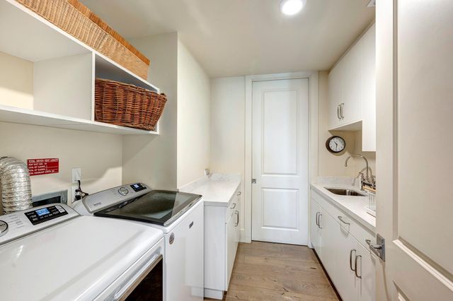 2325 Welch Street 705, Houston, TX 77019