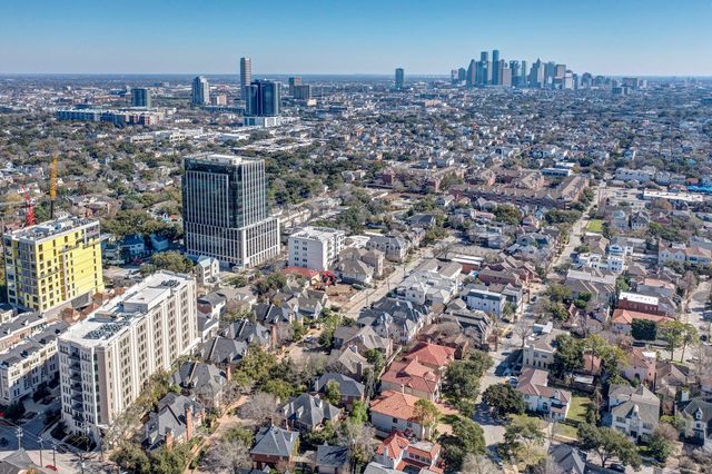 2325 Welch Street 705, Houston, TX 77019