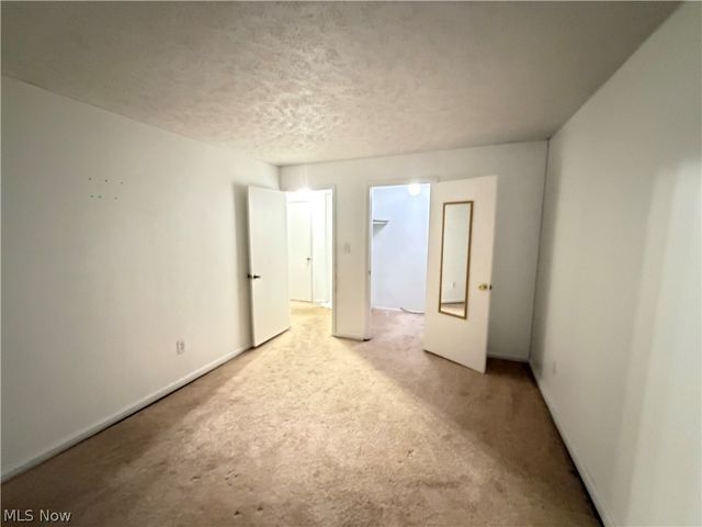 10408 N Church Drive 420, Parma Heights, OH 44130
