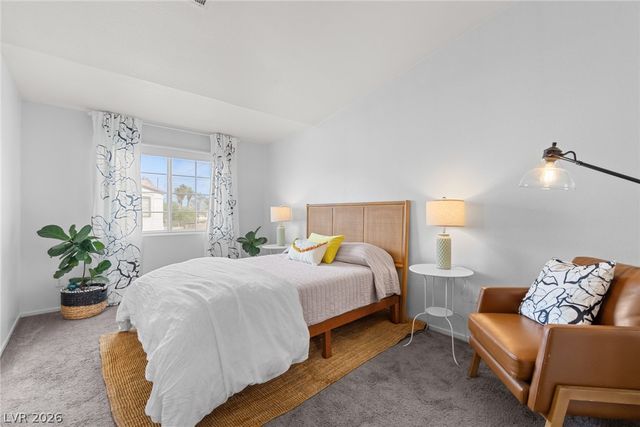 5330 East Charleston Boulevard 35, Las Vegas, NV 89142