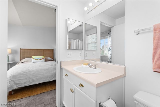 5330 East Charleston Boulevard 35, Las Vegas, NV 89142