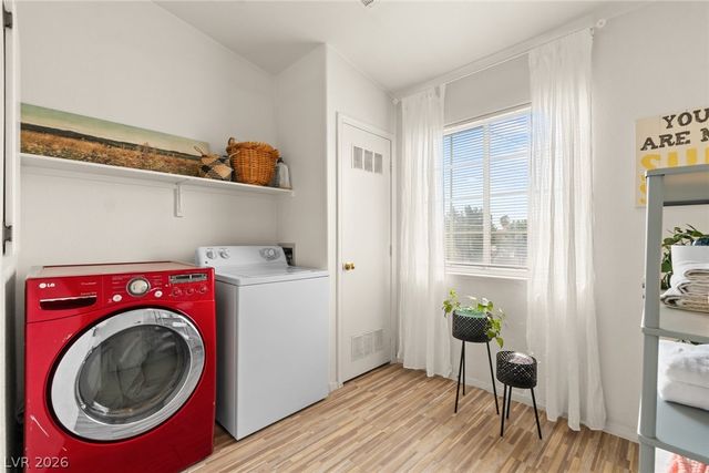 5330 East Charleston Boulevard 35, Las Vegas, NV 89142