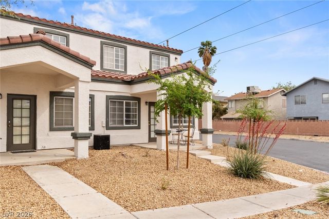 5330 East Charleston Boulevard 35, Las Vegas, NV 89142