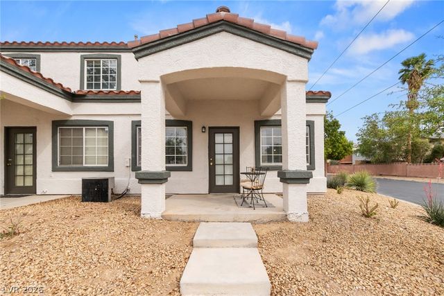 5330 East Charleston Boulevard 35, Las Vegas, NV 89142