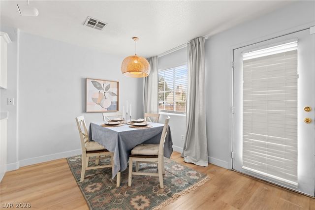 5330 East Charleston Boulevard 35, Las Vegas, NV 89142