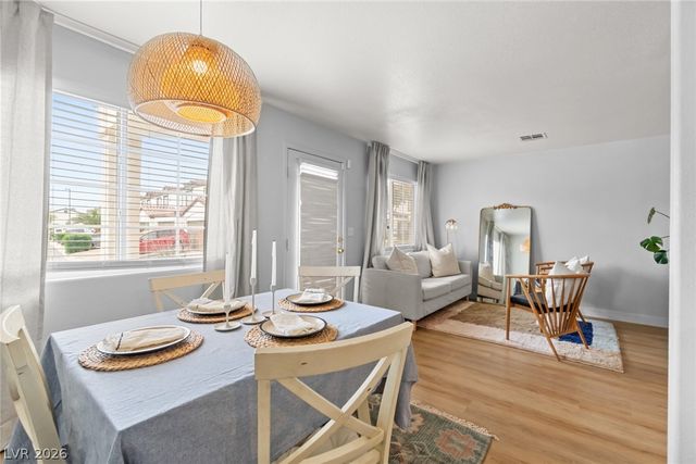 5330 East Charleston Boulevard 35, Las Vegas, NV 89142