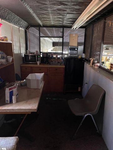 114 N Broad Street, Clinton, SC 29325