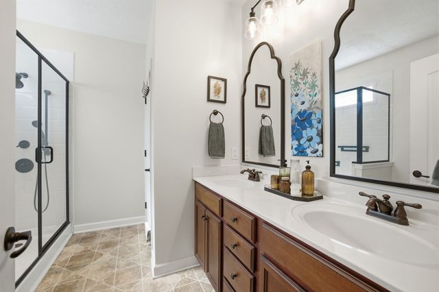 260 Sundown Dr, Antioch, TN 37013