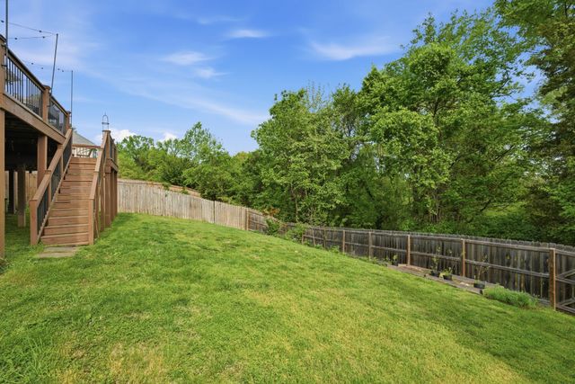 260 Sundown Dr, Antioch, TN 37013