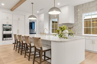 9866 Mixon Drive, Dallas, TX 75220