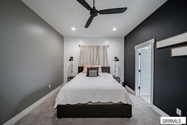 563 Waylend St, Idaho Falls, ID 83404
