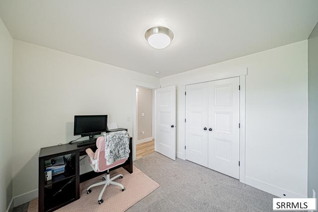 563 Waylend St, Idaho Falls, ID 83404